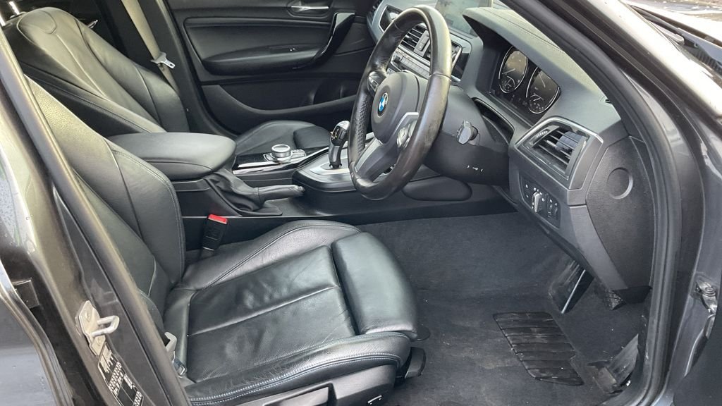 Used BMW 1 Series 2019 for sale - 76574810: Photo 2