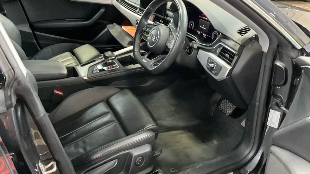 Used Audi A5 2022 for sale - 76841117: Photo 2