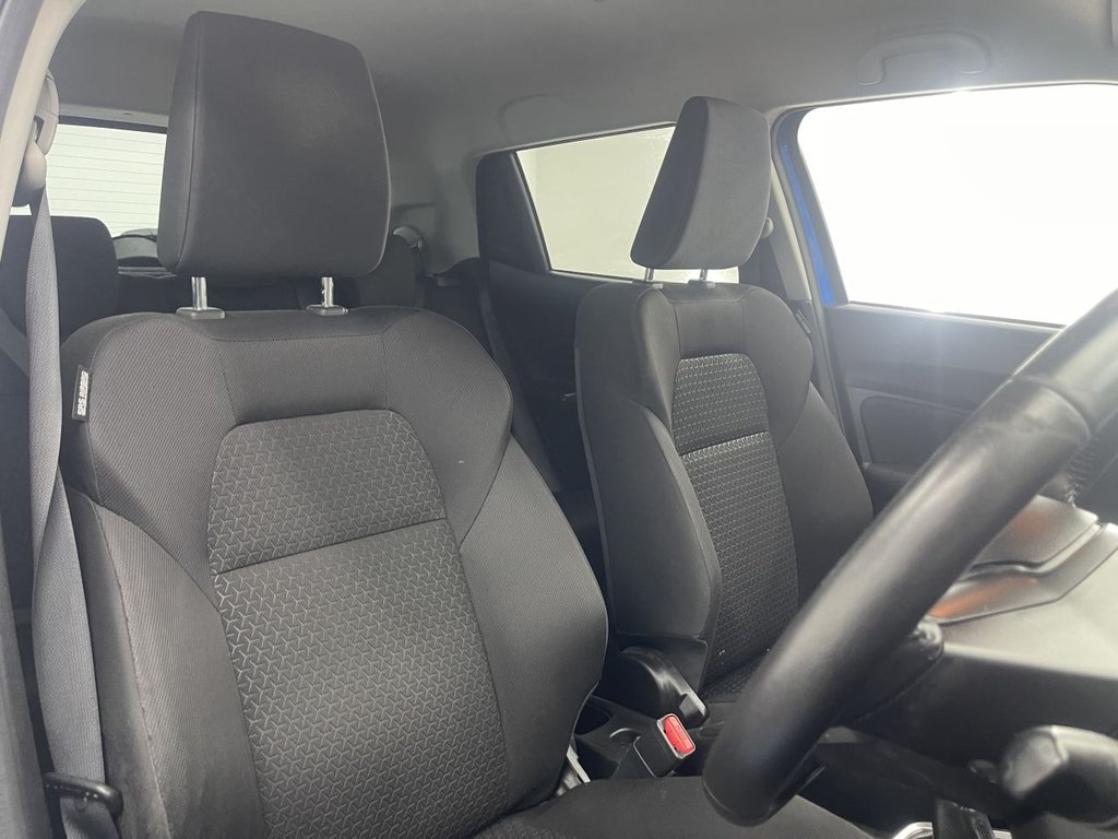 Used Suzuki Swift 2019 for sale - 77080300: Photo 2