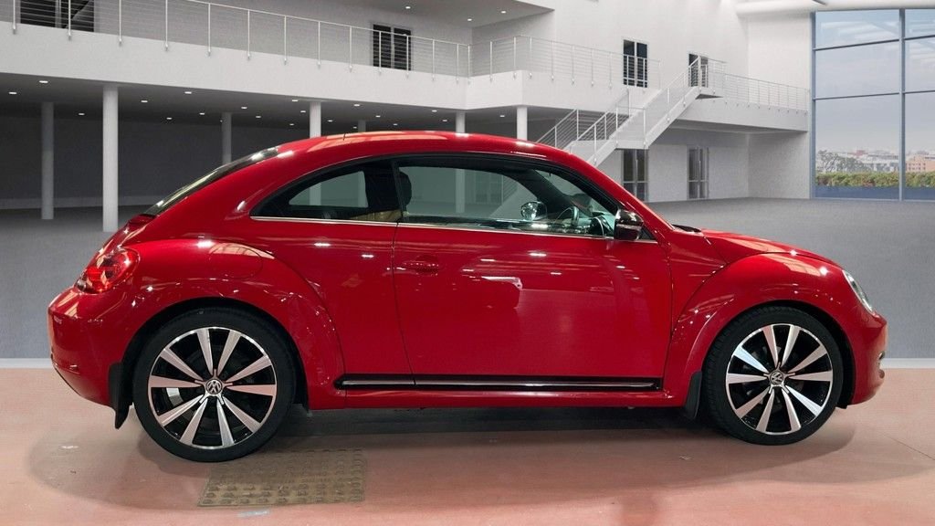 Used Volkswagen Beetle 2016 for sale - 78030597: Photo 8