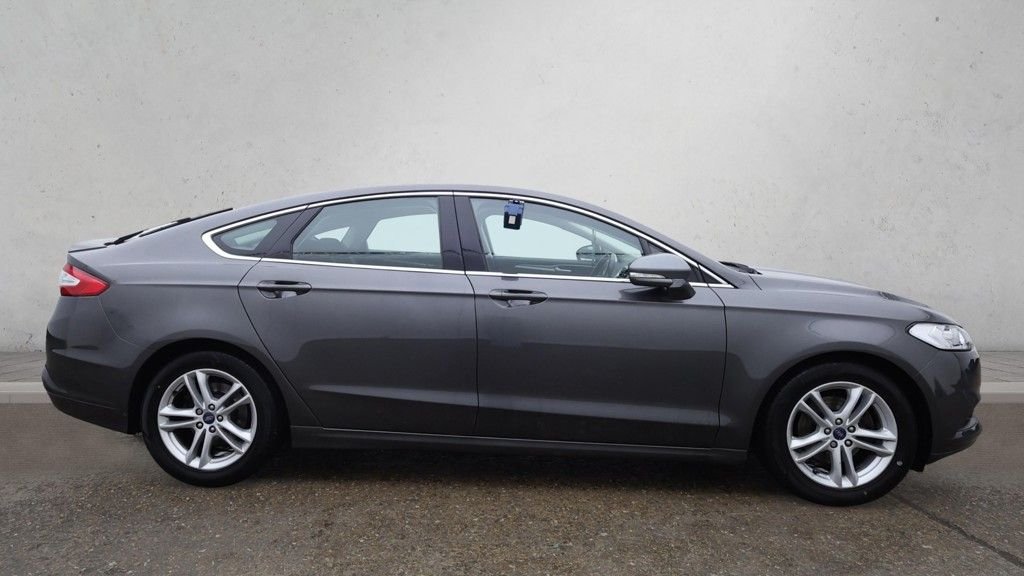 Used Ford Mondeo 2018 for sale - 76356458: Photo 8