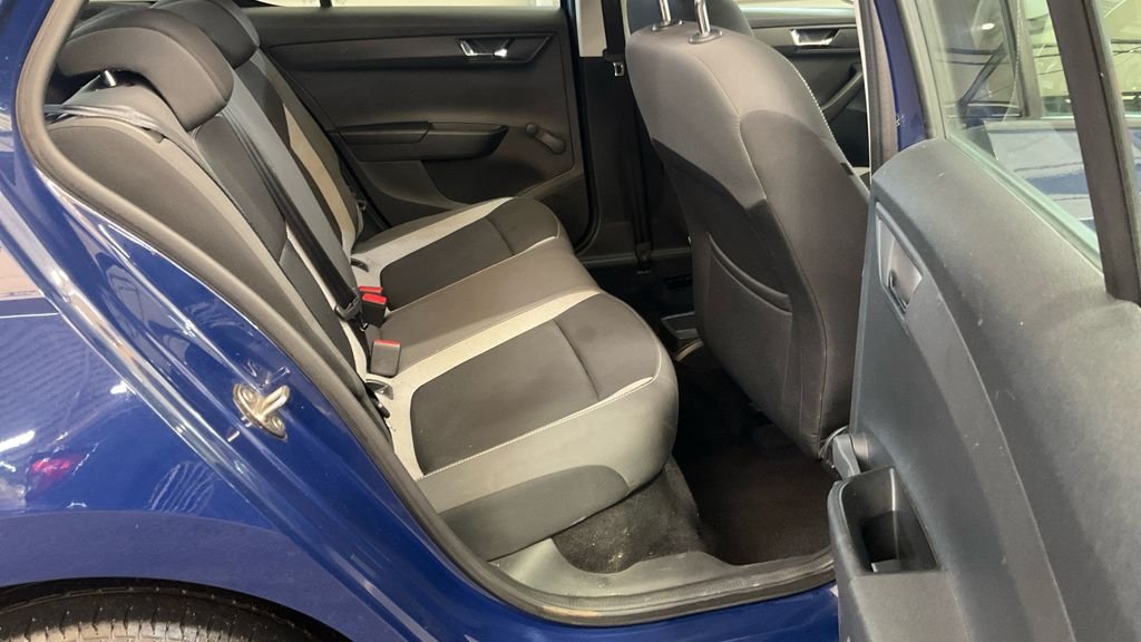 Used Skoda Fabia 2017 for sale - 77328176: Photo 9