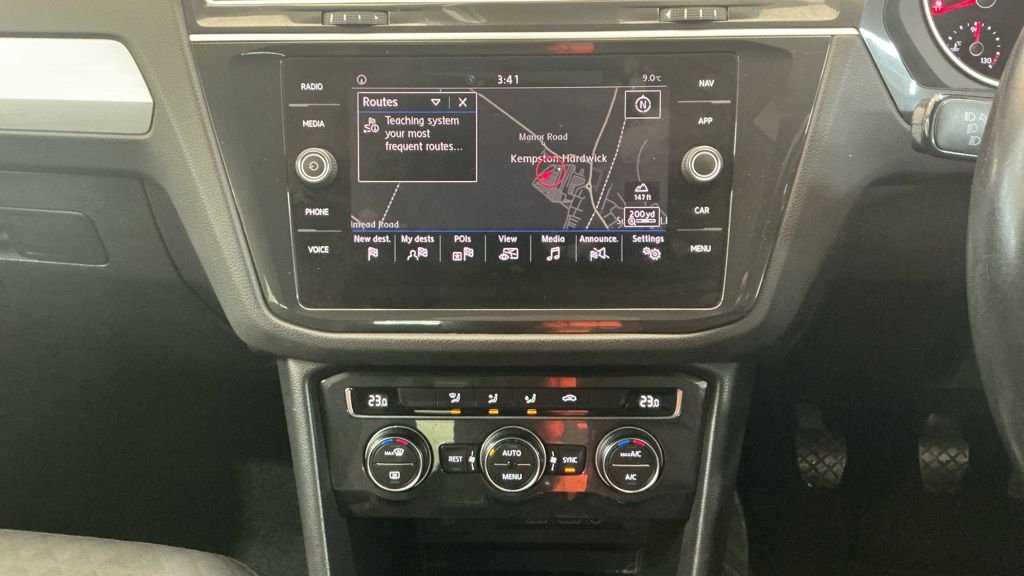 Used Volkswagen Tiguan 2019 for sale - 77749024: Photo 3