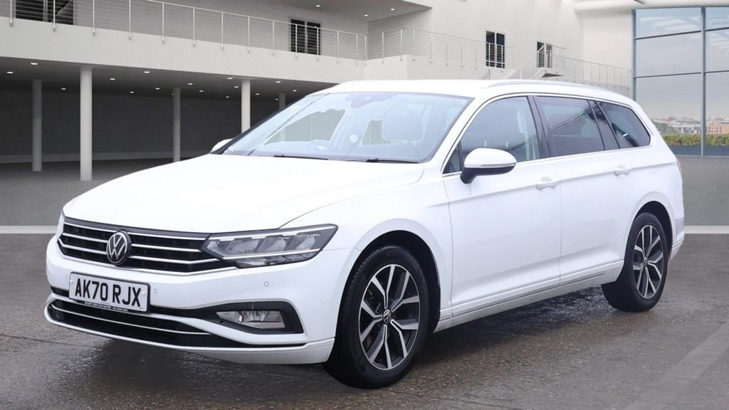 Used Volkswagen Passat 2020 for sale - 76372490: Photo 5