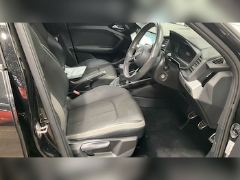 Used Audi A1 2019 for sale - 76235835: Photo 2