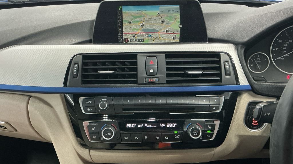 Used BMW 3 Series 2016 for sale - 76731244: Photo 3