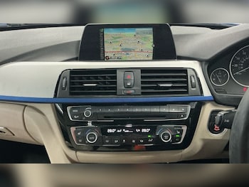 Used BMW 3 Series 2016 for sale - 76731244: Photo