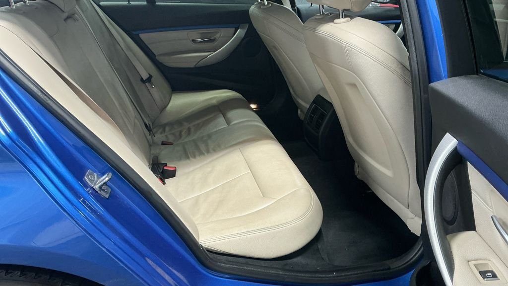 Used BMW 3 Series 2016 for sale - 76731244: Photo 9