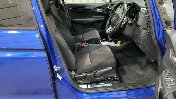 Used Honda Jazz 2017 for sale - 76279985: Photo 2