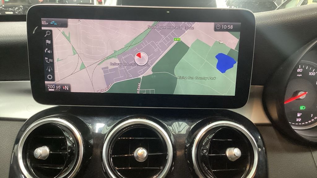 Used Mercedes-Benz C Class 2019 for sale - 76372492: Photo 3