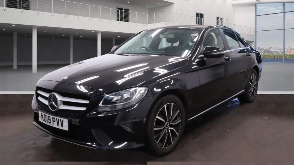 Used Mercedes-Benz C Class 2019 for sale - 76372492: Photo 5