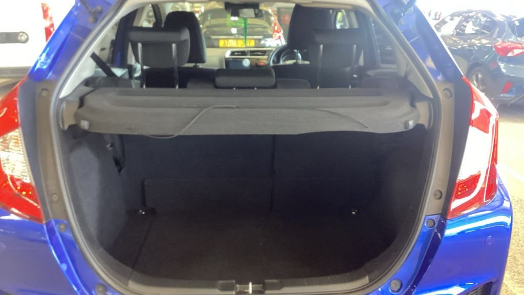 Used Honda Jazz 2016 for sale - 78181270: Photo 16