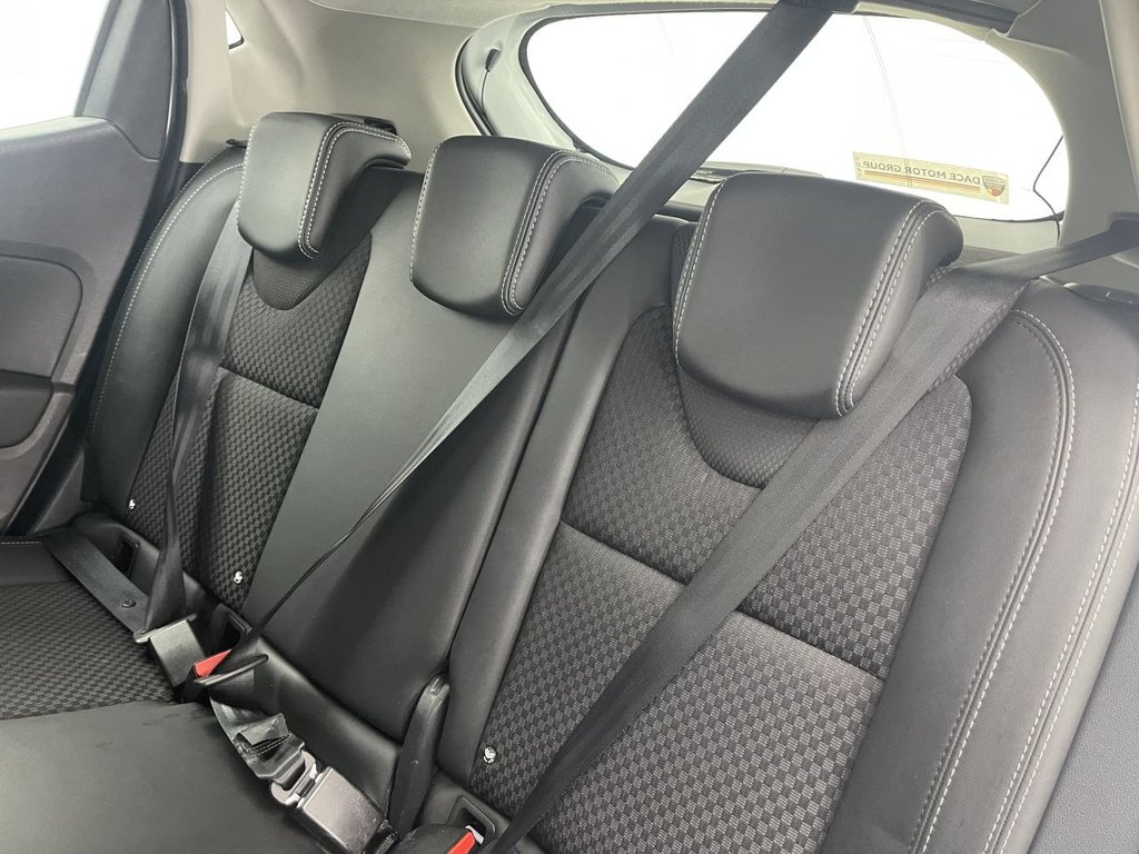 Used Renault Clio 2017 for sale - 76487036: Photo 15