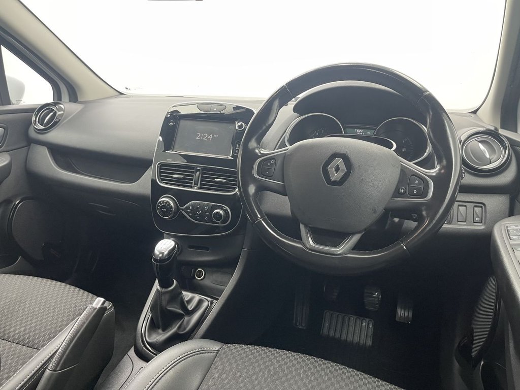 Used Renault Clio 2017 for sale - 76487036: Photo 19