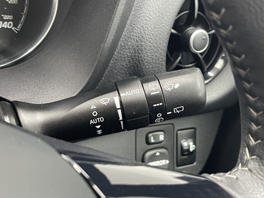 Used Toyota Yaris 2018 for sale - 77072792: Photo 22