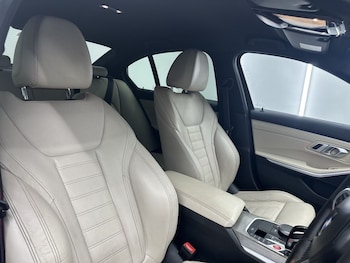 Used BMW 3 Series 2019 for sale - 79584511: Photo
