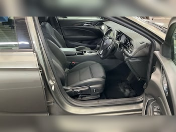 Used Vauxhall Insignia 2019 for sale - 77232021: Photo