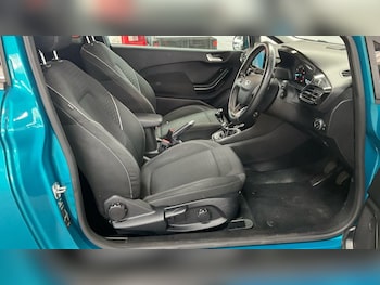 Used Ford Fiesta 2018 for sale - 79584431: Photo