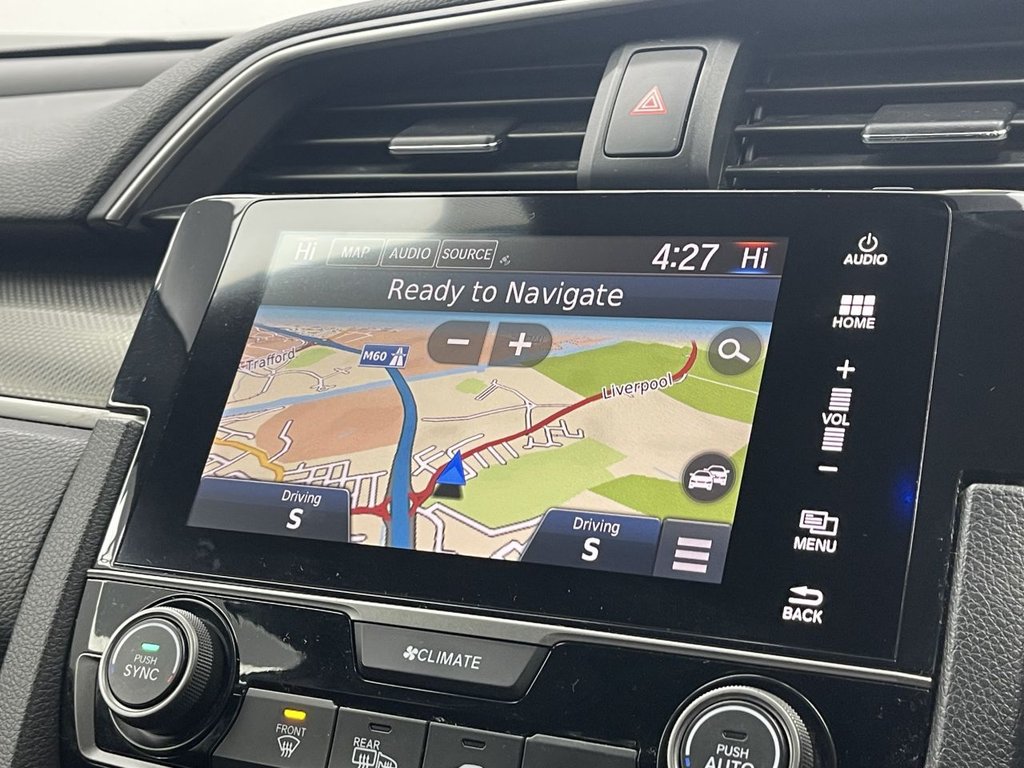 Used Honda Civic 2018 for sale - 76632153: Photo 3