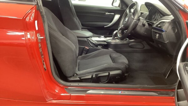 Used BMW 1 Series 2017 for sale - 76236024: Photo 2