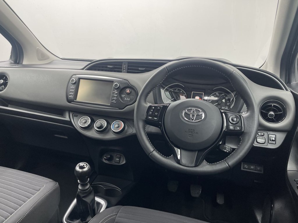 Used Toyota Yaris 2018 for sale - 77356493: Photo 19