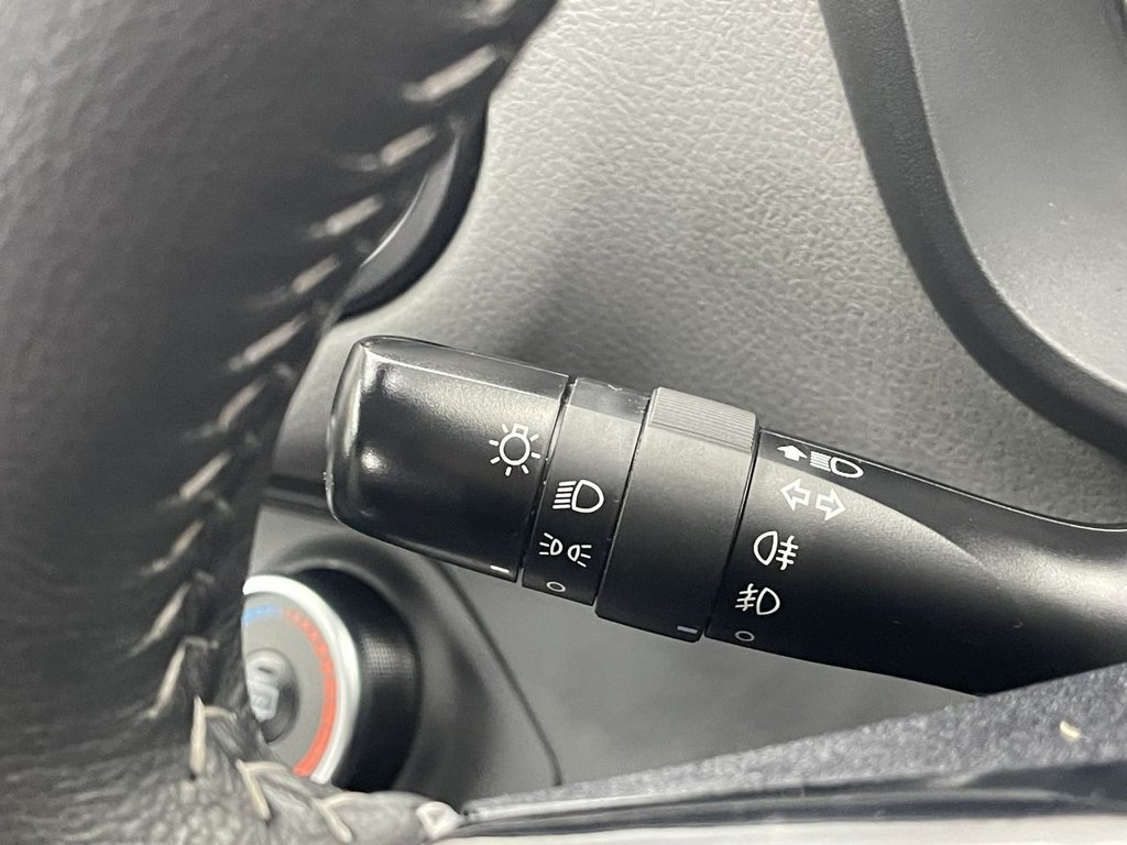 Used Toyota Yaris 2018 for sale - 77356493: Photo 21