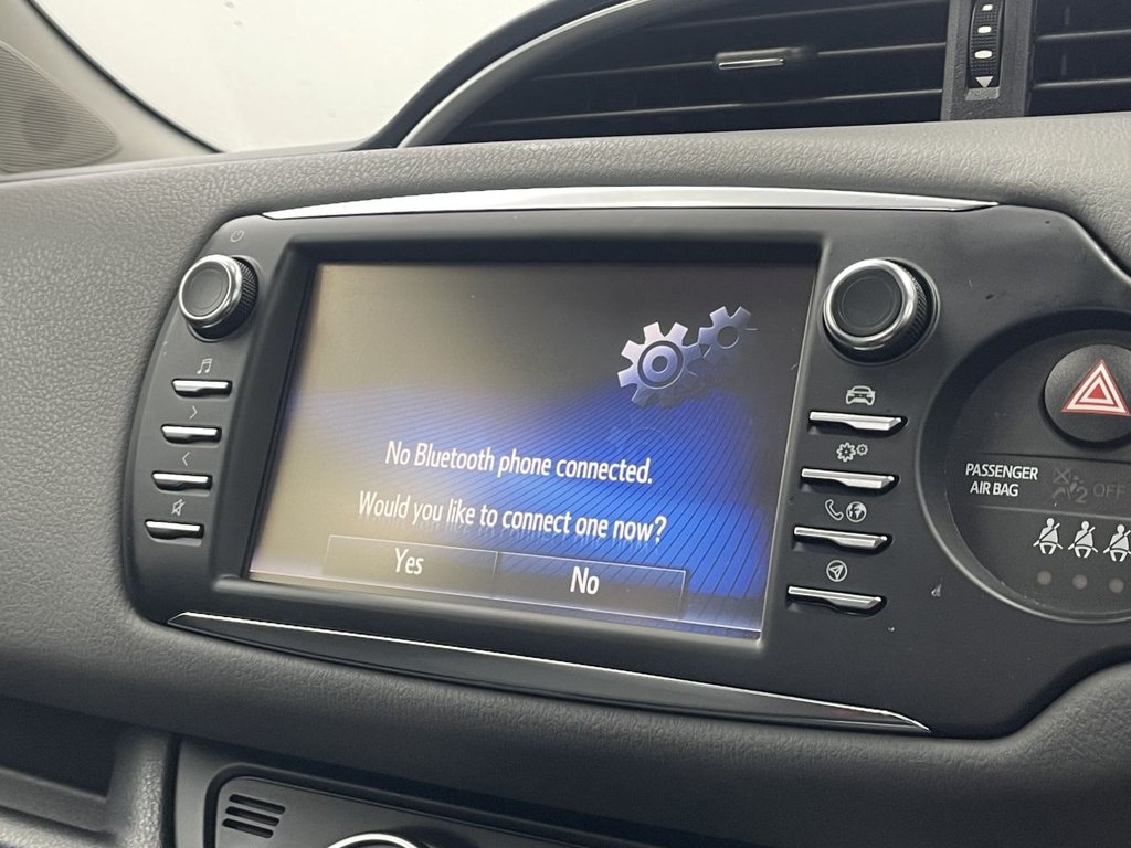 Used Toyota Yaris 2018 for sale - 77356493: Photo 3