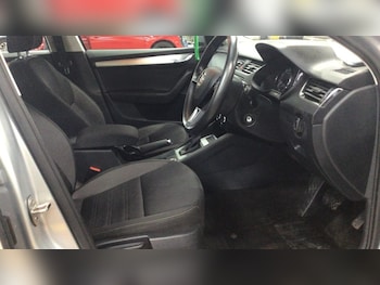 Used Skoda Octavia 2017 for sale - 77779979: Photo