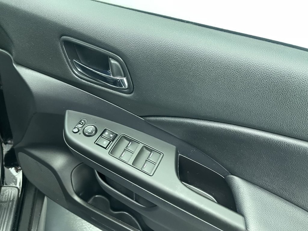 Used Honda CR-V 2018 for sale - 76487058: Photo 18