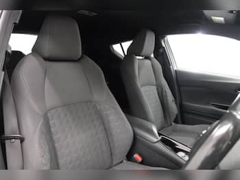 Used Toyota C-HR 2021 for sale - 79791448: Photo