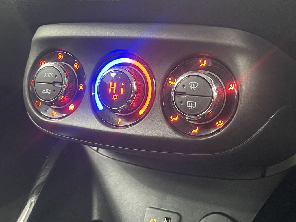 Used Vauxhall ADAM 2016 for sale - 75815124: Photo 30