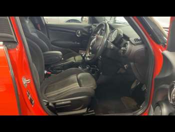 Used MINI Hatch 2019 for sale - 74866408: Photo