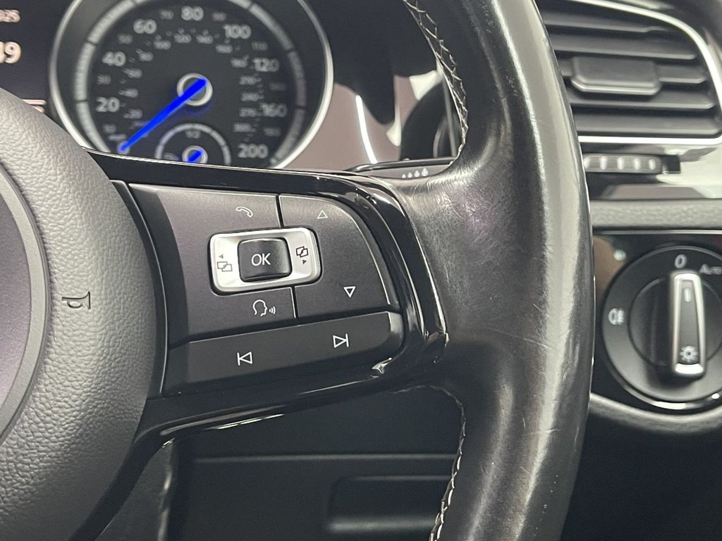 Used Volkswagen Golf 2015 for sale - 76803779: Photo 25