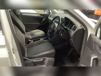 Used Volkswagen Tiguan 2019 for sale - 76410361: Photo
