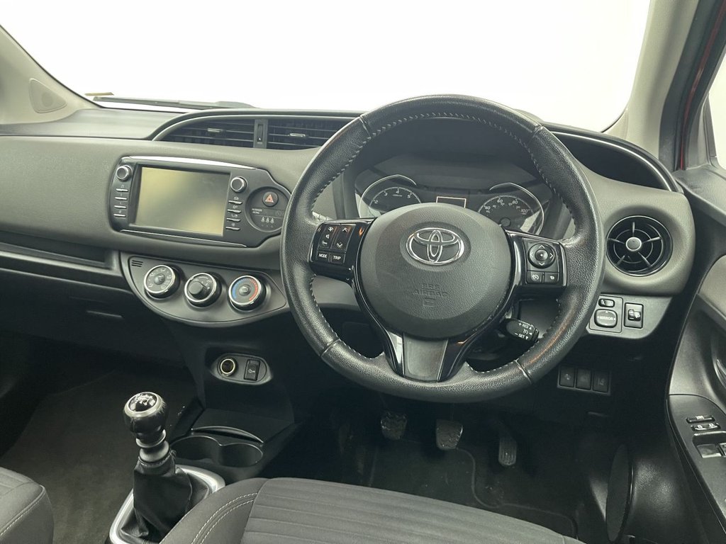 Used Toyota Yaris 2018 for sale - 77327665: Photo 19
