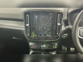 Used Volvo XC40 2019 for sale - 77755329: Photo