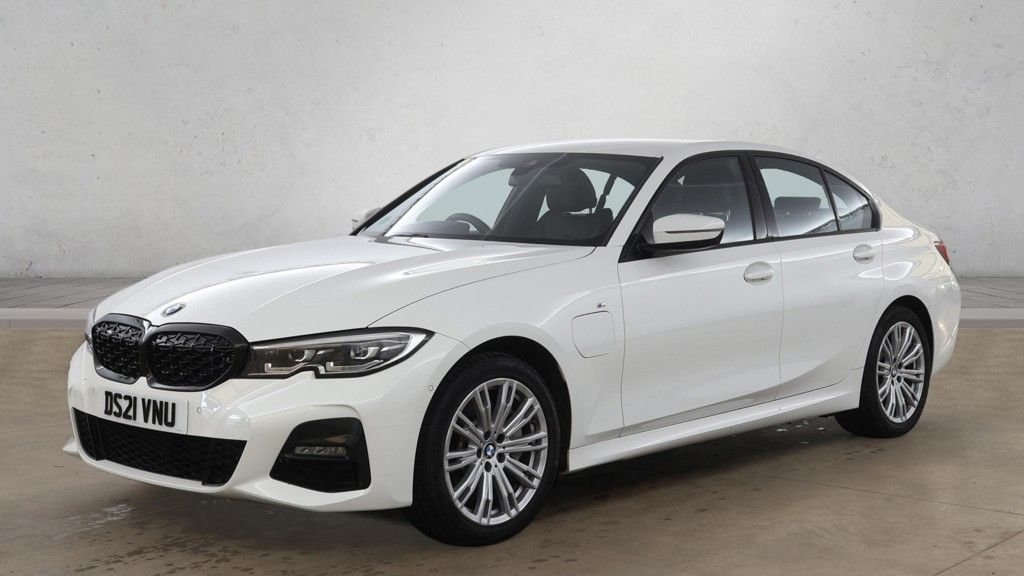 Used BMW 3 Series 2021 for sale - 77976290: Photo 3