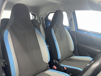 Used Toyota AYGO 2016 for sale - 79584663: Photo