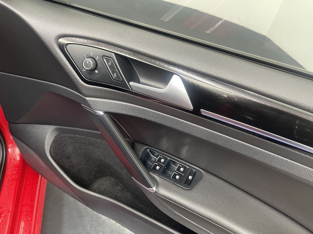 Used Volkswagen Golf 2015 for sale - 77178029: Photo 18