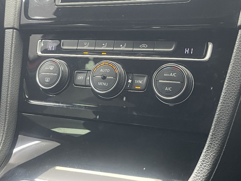 Used Volkswagen Golf 2015 for sale - 77178029: Photo 31