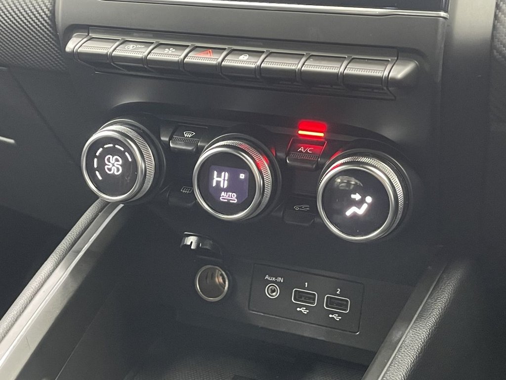 Used Renault Clio 2023 for sale - 76731241: Photo 32