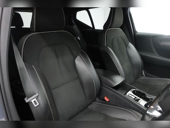 Used Volvo XC40 2020 for sale - 79584550: Photo