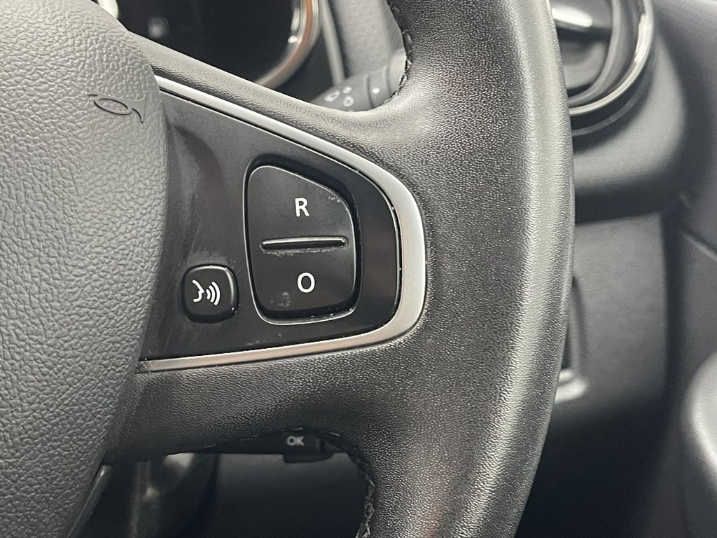 Used Renault Clio 2019 for sale - 77521512: Photo 25