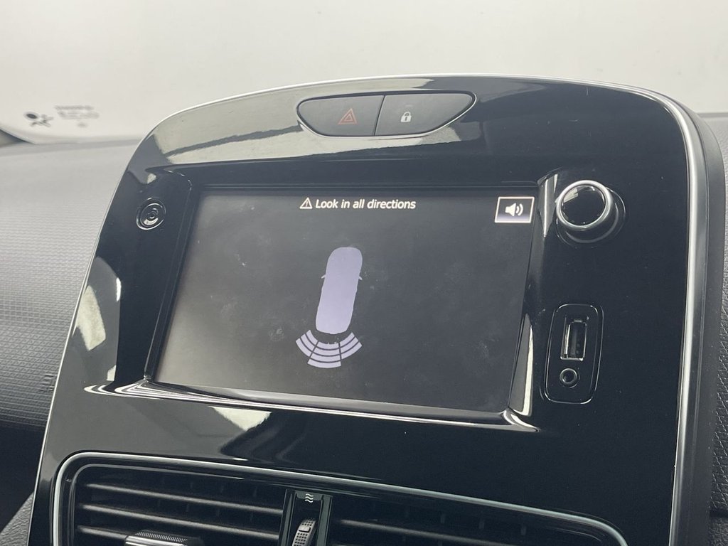 Used Renault Clio 2019 for sale - 77521512: Photo 31