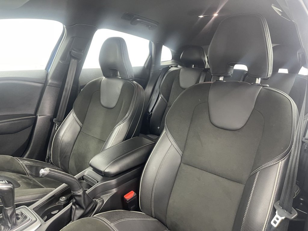 Used Volvo V40 2018 for sale - 76003490: Photo 14
