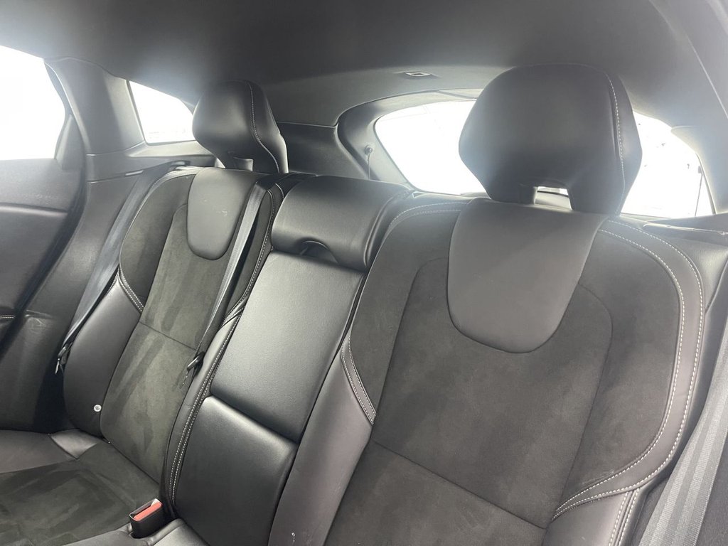 Used Volvo V40 2018 for sale - 76003490: Photo 15