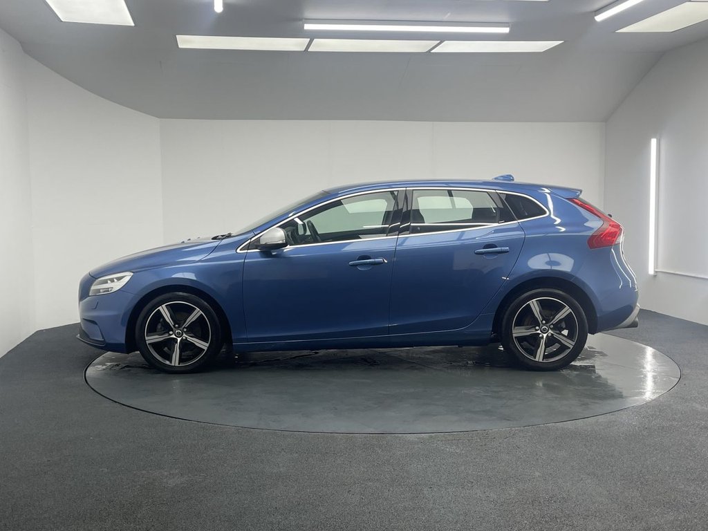 Used Volvo V40 2018 for sale - 76003490: Photo 7