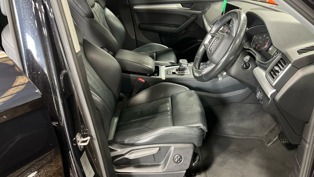 Used Audi Q5 2019 for sale - 76570079: Photo 2