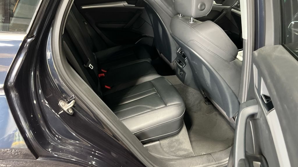 Used Audi Q5 2019 for sale - 76570079: Photo 9