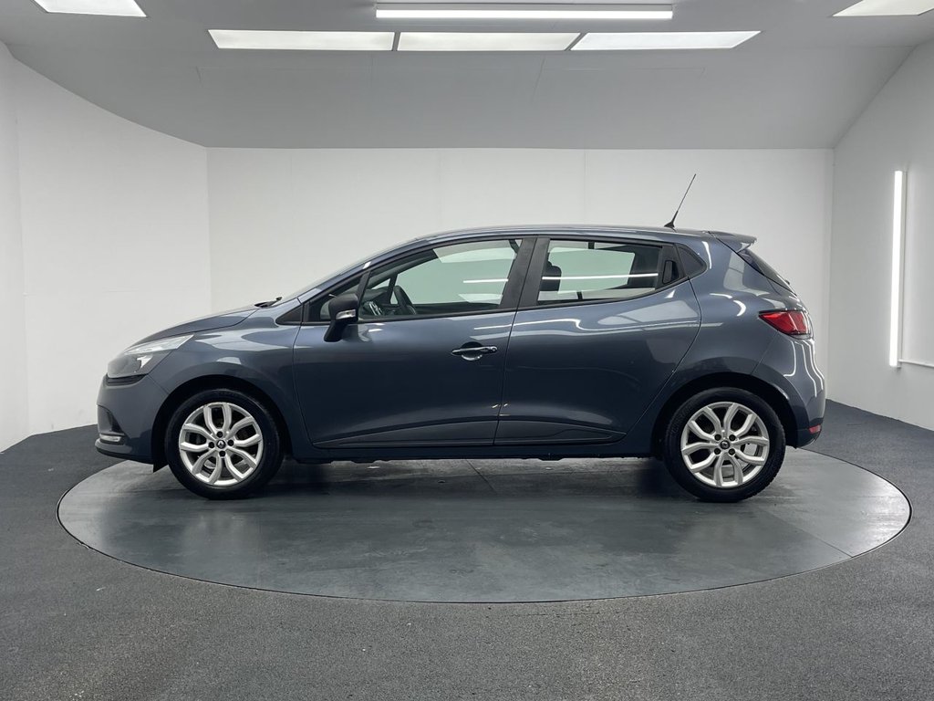 Used Renault Clio 2017 for sale - 77551863: Photo 7